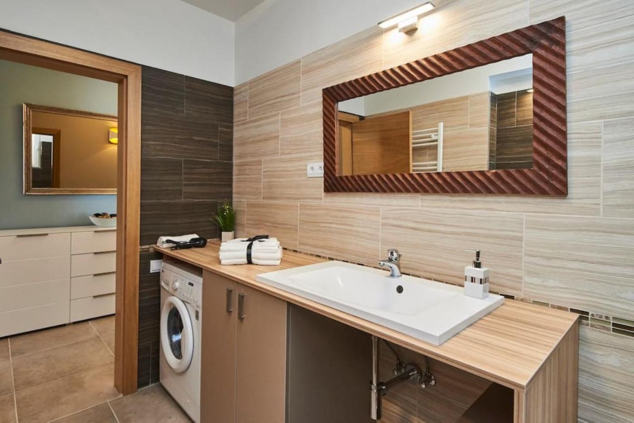 Orangehomes Fantastic 3 Bedrooms Apartment Dohany Street Budapest Eksteriør bilde